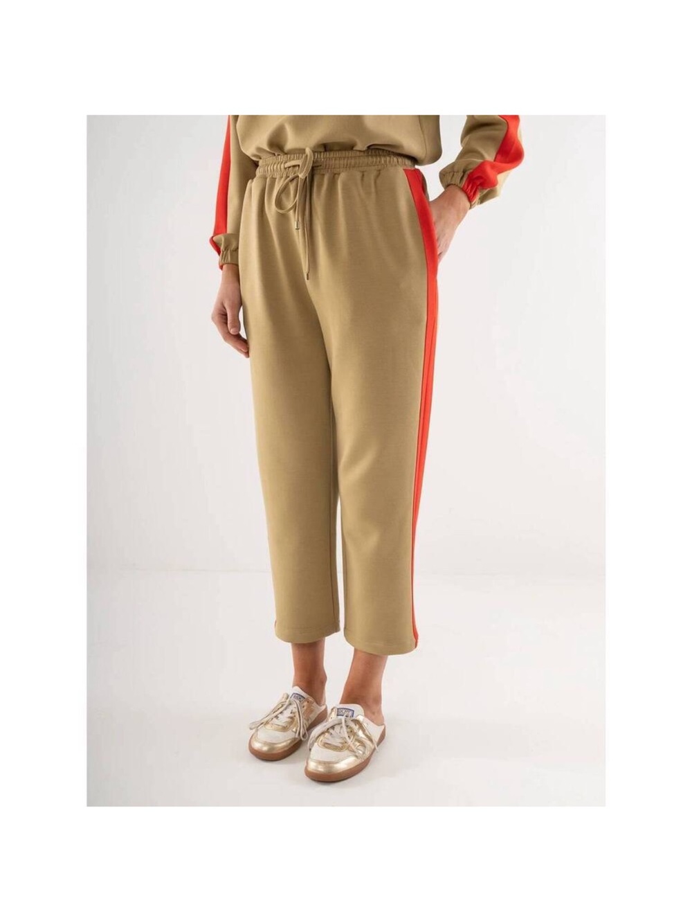 Emily McMarthy JOY JOGGERS in Cherry Spice SMALL